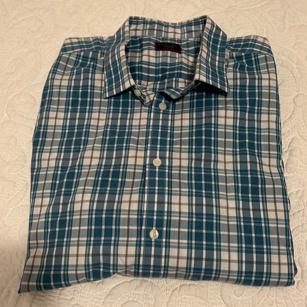 Untuckit Mens XXL Longs Sleeve Button Down